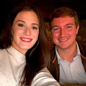 Meet your Posher, Caitlin